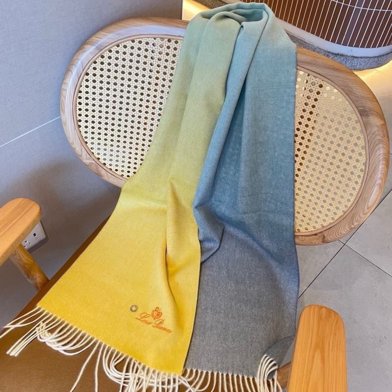 Loro Piana Scarf